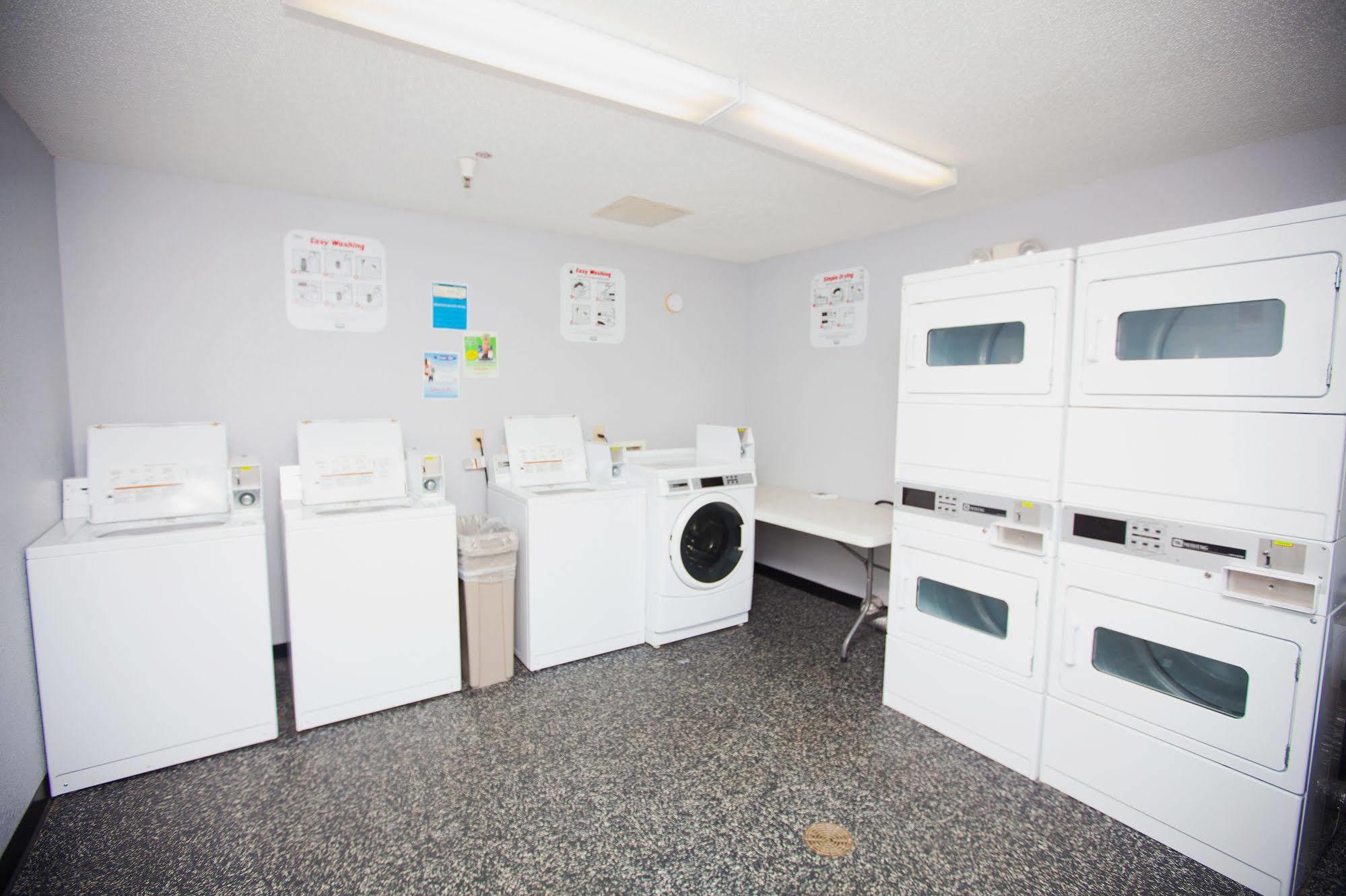 Intown Suites Extended Stay Norfolk Va מראה חיצוני תמונה